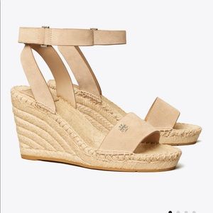 😍 Tory Burch Espadrille Sandal 😍